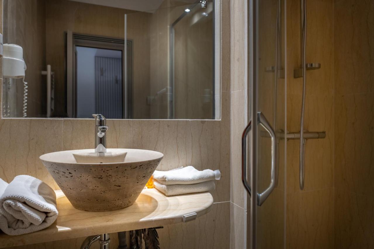 Hotel Eden Jassy Zewnętrze zdjęcie